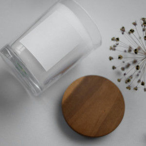 بانکه شیشه ای با درب چوبی