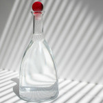 بطری اب درب دار